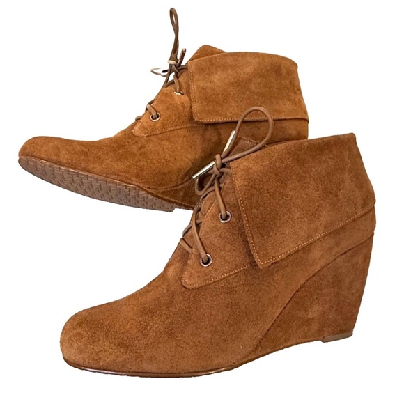 Michael Kors Brown Suede Leather Women's Ankle Booties Wedge Lace Up; 7.5 M - Picture 1 of 15